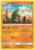 Larvitar (114) 114  SM  Lost Thunder - Common